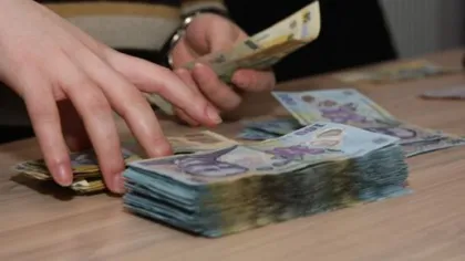 Şedinţa CES: Patronatele şi Guvernul au votat PENTRU creşterea salariului minim la 1.250 lei