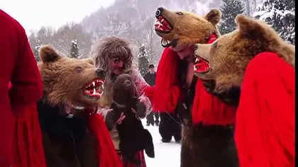 Dansul ursului, în America. Reportaj senzaţional despre tradiţiile româneşti, în New York Times VIDEO