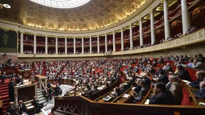 Parlamentul francez autorizează sedarea profundă a bolnavilor în stadii terminale