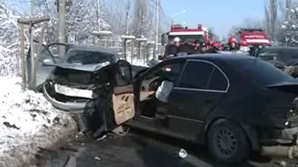 Accident cu TREI MAŞINI în Bucureşti. Cinci victime în STARE GRAVĂ   VIDEO