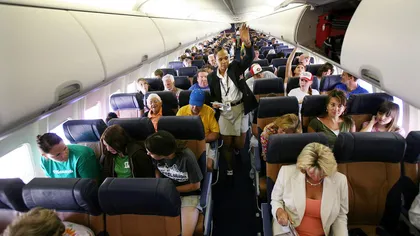 Alertă cu BOMBĂ la bordul unui avion: Aeronava a făcut o aterizare de urgenţă