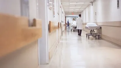 Medic: Multe spitale internează pacienţi fără a avea personal calificat pentru a rezolva toate problemele