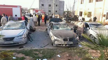 Atac cu bombă în Libia. Cel puţin 50 de morţi şi peste 100 de răniţi