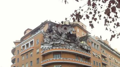 O parte dintr-o clădire cu etaje din Roma s-a prăbuşit. Locatarii au scăpat vii în mod miraculos