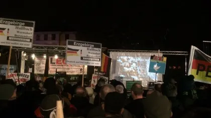 Proteste violente la Leipzig după valul de atacuri ale imigranţilor în noaptea de Anul Nou VIDEO