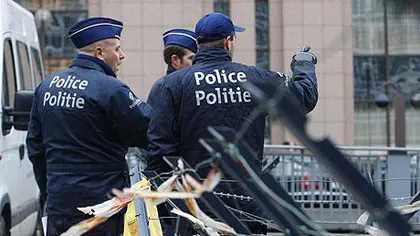 Poliţia belgiană a descoperit trei locuinţe folosite de autorii atentatelor din Paris