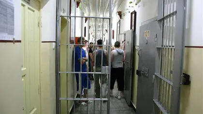 Min. Justiţiei a publicat proiectul de OUG prin care va fi eliminată reducerea pedepselor deţinuţilor care scriu cărţi