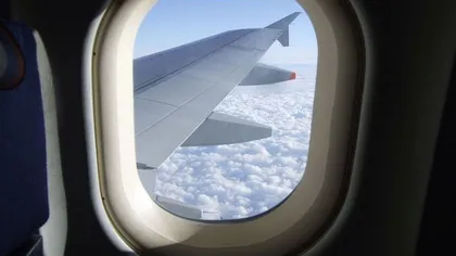 Care este MOTIVUL pentru care toate avioanele au geamuri rotunde