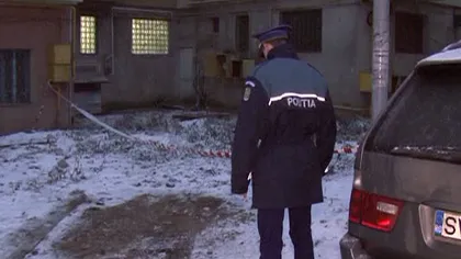 Tragedie la Suceava. Un angajat al tribunalului a fost găsit mort în faţa blocului