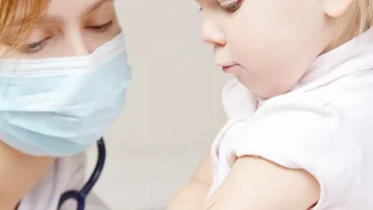Imunizarea copiilor cu vaccinul hexavalent, reluată de săptămâna viitoare