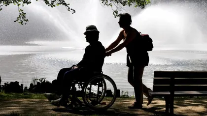 Indemnizaţia de însoţitor pentru persoanele cu handicap grav, MAJORATĂ într-un sector din Bucureşti