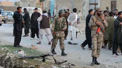 Atac sinucigaş în sud-vestul Pakistanului: 10 morţi, 40 de răniţi