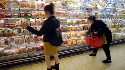 Supermarket-urile din Franţa, obligate să doneze alimentele care sunt pe punctul de a expira