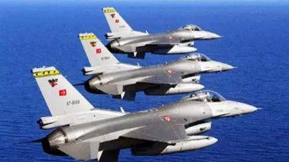 Avioane turceşti au încălcat spaţiul aerian grec. Au fost zeci de violări ale spaţiului