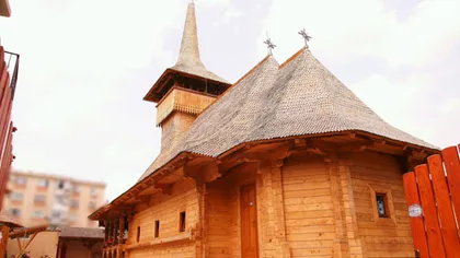 Ce NEREGULI au descoperit inspectorii IGSU la bisericile din România