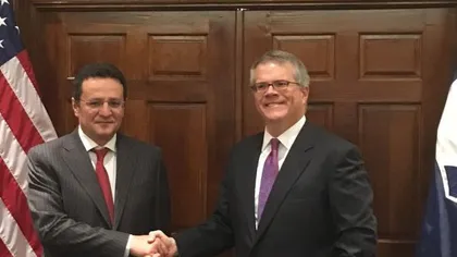 George Maior, ambasadorul României în SUA, întâlnire cu adjunctul secretarului comerţului, Bruce Andrews