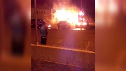Un TIR şi două maşini s-au făcut SCRUM în curtea unui abator VIDEO