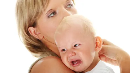 Ce trebuie să faci dacă bebeluşul înghite ceva otrăvitor