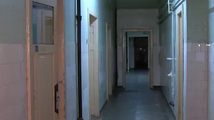 IMAGINI ŞOCANTE într-un spital din România. Bolnavii sunt trataţi în condiţii mizere VIDEO