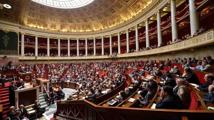 Parlamentul Franţei a votat PRELUNGIREA STĂRII de URGENŢĂ până la 26 mai