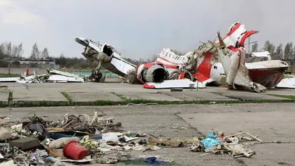 Tragedia de la Smolensk: Parchetul polonez acuză controlori de trafic aerian ruşi că au provocat 'voluntar' prăbuşirea