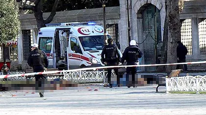 Atac sinucigaş la Istanbul: 5 morţi şi 36 de răniţi