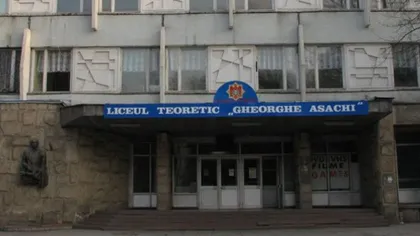 Alertă cu bombă în Republica Moldova: Un liceu din Chişinău a fost evacuat de urgenţă
