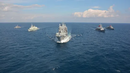 NATO pătrunde în apele teritoriale greceşti şi turceşti şi sporeşte numărul de nave de luptă