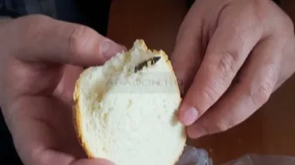 Un arădean a găsit un şurub ruginit în pâine
