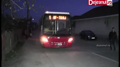 Accident cu autobuz în Dej. Doi pasageri au ajuns la spital