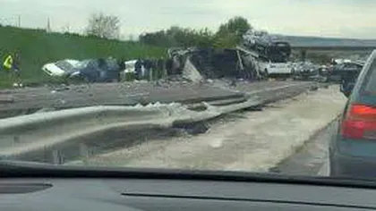 Carambol pe autostradă, în Franţa. Cel puţin 12 persoane rănite, două aflându-se în stare critică