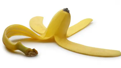 Nu mai arunca cojile de banane! Iată câte minuni poţi face cu ele