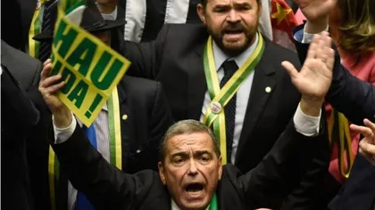 Brazilia: Parlamentul a votat pentru punerea sub acuzare a preşedintelui ţării, bănuit de manipularea banilor publici
