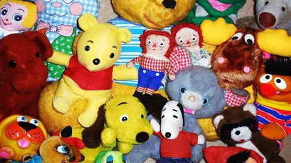 Jucăriile şi îmbrăcămintea printre cele mai periculoase produse nealimentare descoperite în 2015 în UE