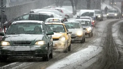 Ninge abundent în Harghita: Traficul rutier, îngreunat pe mai multe drumuri naţionale din judeţ
