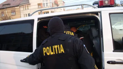 Poliţiştii din Reghin suspectaţi de luare de mită au fost arestaţi