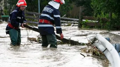 Peste trei mii de pompieri sunt pregătiţi să intervină în cazul unor inundaţii