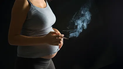 Fumatul în timpul sarcinii duce la modificarea chimică a ADN-ului fătului