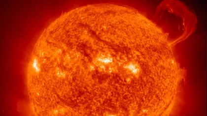 ZIUA PAMANTULUI 2016: O explozie spectaculoasă a fost observată de NASA pe suprafaţa Soarelui