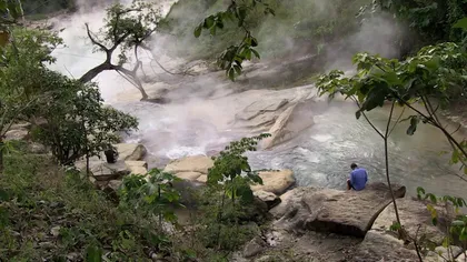 Râul misterios care fierbe animalele de vii! Legenda locului te va şoca