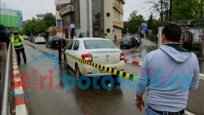 Accident grav în Botoşani. O femeie a fost lovită de o maşină pe trecerea de pietoni