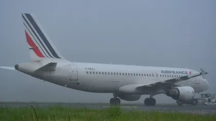 Două avioane s-au ciocnit pe aeroportul Charles de Gaulle din Paris