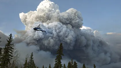 Incendiile de pădure din Canada: POD AERIAN pentru EVACUAREA miilor de locuitori din Alberta