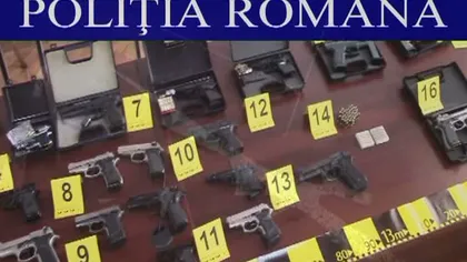 Peste 50 de arme introduse ilegal în România, confiscate de poliţişti, într-o săptămână