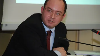 Klaus Iohannis l-a numit pe Bogdan Aurescu în funcţia de consilier prezidenţial