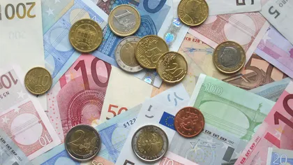 CURS BNR: Euro a depăşit 4,5 lei. Leul se poate deprecia în continuare