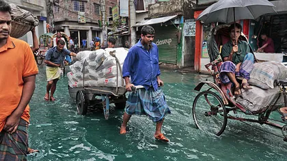 Prăpăd în Bangladesh: Ciclonul Roanu a ucis 23 de persoane