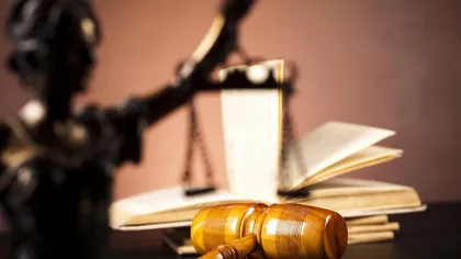 Curtea Constituţională discută Legea dării în plată