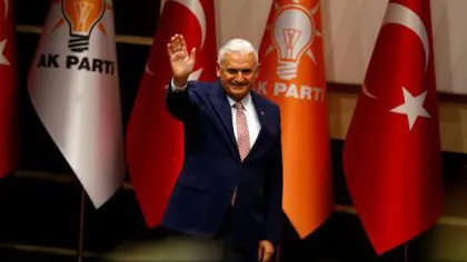 Premierul turc desemnat Binali Yildirim şi-a prezentat noul guvernul