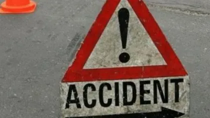 Accident grav în Cluj. Un motociclist a fost aruncat 20 de metri, după ce a intrat într-o maşină